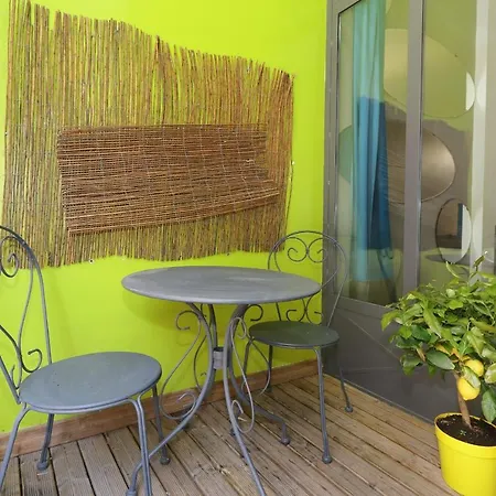 Joli Aux Beaux Arts Loft Avec Terrasse * Montpellier